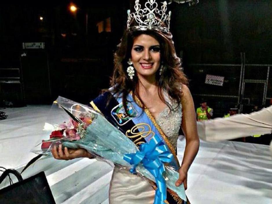 El presidente de Ecuador, Rafael Correa, es cr&iacute;tico de los concursos de belleza. En 2010 orden&oacute; al ministerio de Educaci&oacute;n prohibir estos cert&aacute;menes en los colegios p&uacute;blicos por considerar que no tienen valor educativo, adem&aacute;s de ser sexistas.