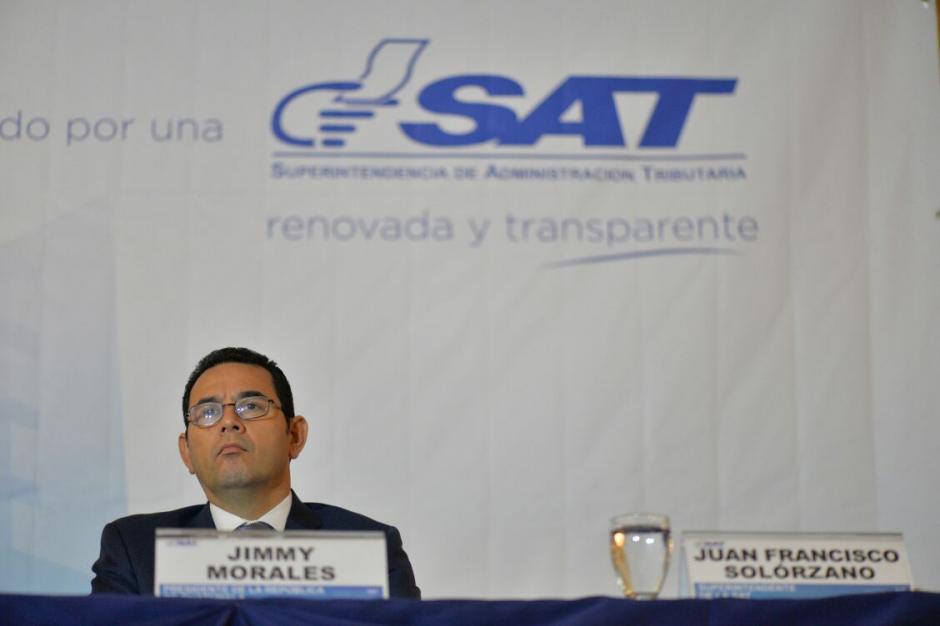 Jimmy Morales se&ntilde;al&oacute; que un aumento de impuestos se discutir&iacute;a con diversos sectores. (Foto: Wilder L&oacute;pez/Soy502)