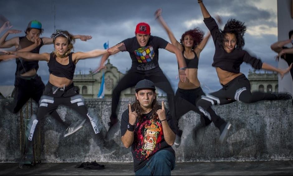 El dinamismo de Mr. Fer junto al crew de "Strock Urbano", se unen en la canción "Libérate". (Foto: Erick Velásquez)