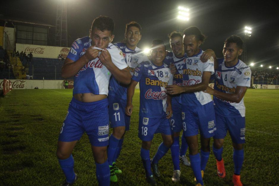 Suchi gan&oacute; su d&eacute;cimo partido del Clausura 2016 y se consolida en el liderato. (Foto: Nuestro Diario)