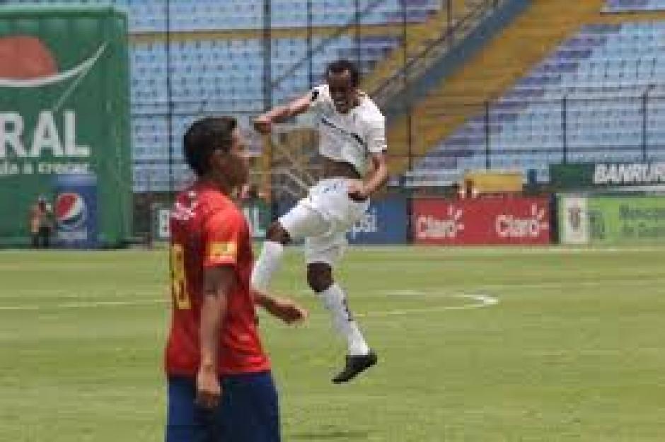 Este fue el Cl&aacute;sico 292 del f&uacute;tbol guatemalteco. (Foto. Orlando Chile/Nuestro Diario)