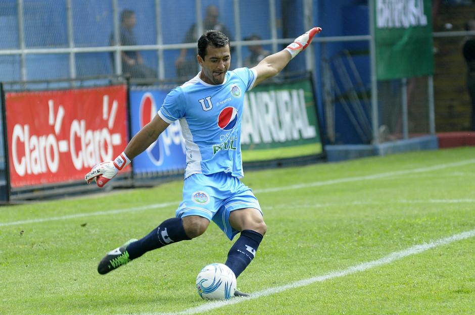David "El Gato" Guerra fue el portero titular de la U, sali&oacute; lesionado y fue trasladado al Hospital Regional de Cob&aacute;n. (Foto: Archivo/Soy502)