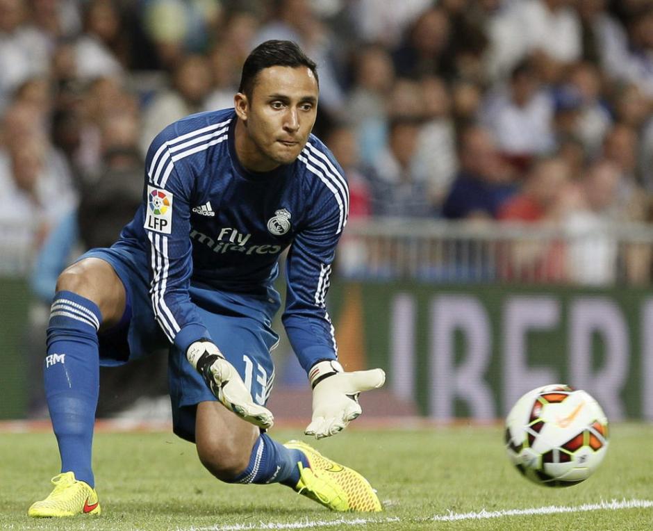 Keylor Navas sigue en recuperaci&oacute;n, pero parece que su retorno a la porter&iacute;a tomar&aacute; m&aacute;s tiempo. (Foto: Naci&oacute;n)