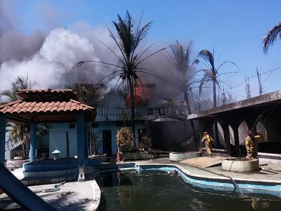 El laboratorio fue localizado en residencaiales Costa Linda, en Masagua, Escuintla. (Foto: MP)