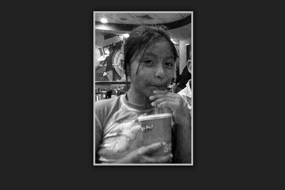 La peque&ntilde;a Dulce Raquel Azucena Velasquez Lara&nbsp;fue secuestrada el 25 de septiembre y su cuerpo fue encontrado este viernes en la escuela donde cursaba tercero primaria.