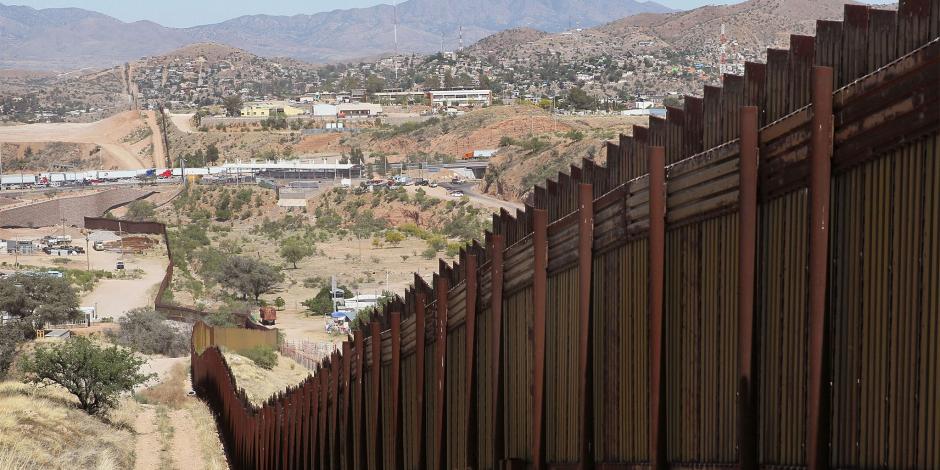 El mandatario Donald Trump dio a conocer algunas caracter&iacute;stas que debe tener el muro fronterizo. (Foto: optimalcdn.com)