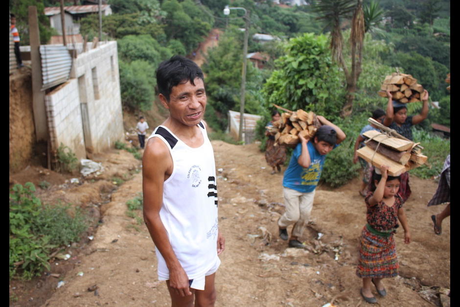 El atleta guatemalteco &Oacute;scar Rax&oacute;n, lamenta la muerte de su madre Carmelita, y asegura que le dedicar&aacute; su carrera en los Juegos Paral&iacute;mpicos R&iacute;o 2016. (Foto: Archivo/Soy502)