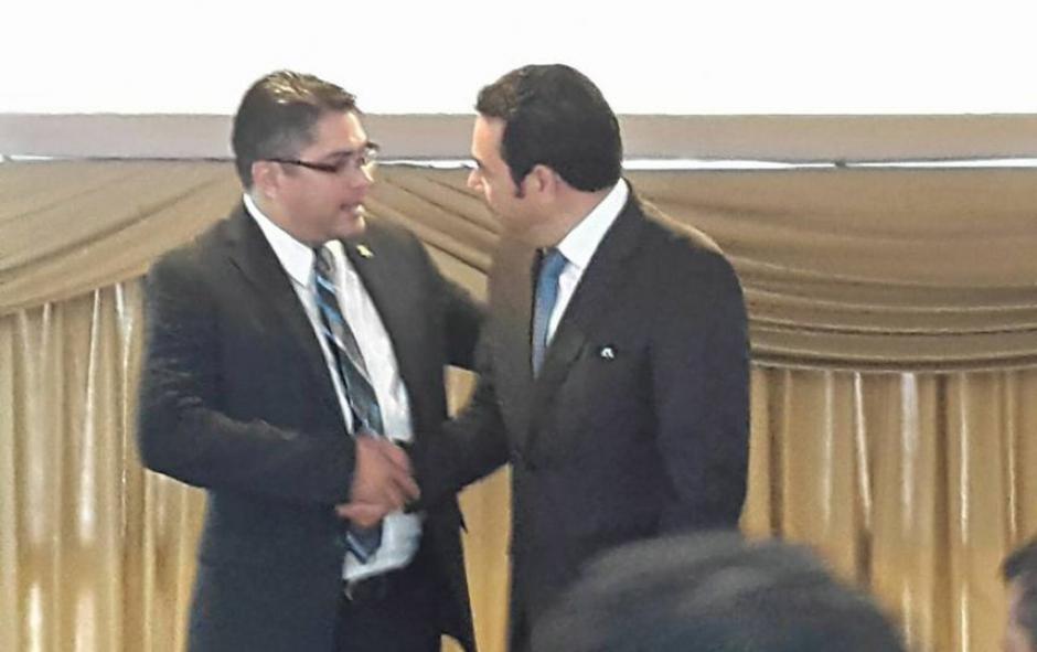 El mandatario y el diputado se conocen desde hace muchos a&ntilde;os. (Foto: Facebook/othmar.sanchezherrera)