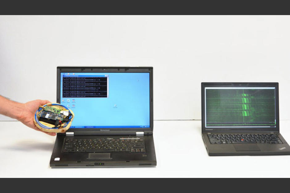 "No hay una soluci&oacute;n f&aacute;cil. Existen ordenadores militares especiales dise&ntilde;ados para minimizar las fugas electromagn&eacute;ticas, pero son dif&iacute;ciles de construir, caros y pesados" aclar&oacute; Eran Tormer (Foto: rt.com)