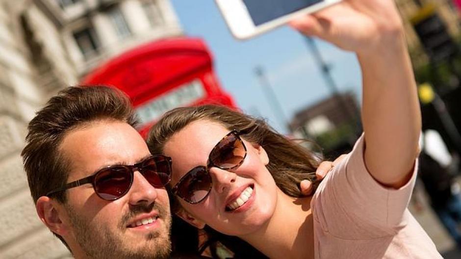 Las selfies son muy populares por todo el mundo. (Foto: ABC)