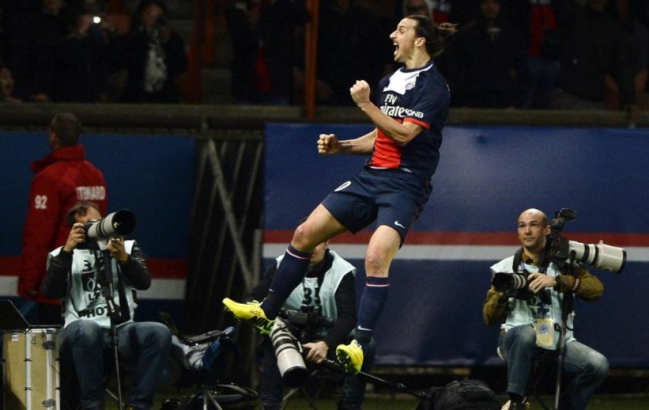 El Paris Sain Germain de Zlatan abre la ronda de octavos de final ante el Chelsea de Mourinho. (Foto: AFP)