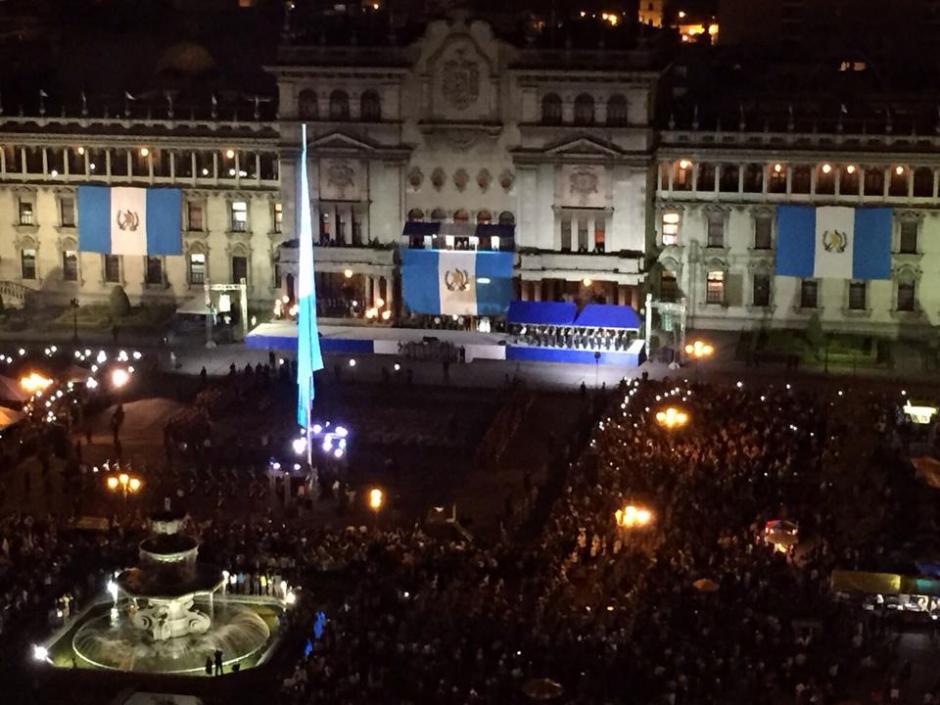 La Plaza Central de la Constituci&oacute;n se visti&oacute; de gala para conmemorar el 194 a&ntilde;os de Independencia. &nbsp;(Foto: Soy502)&nbsp;