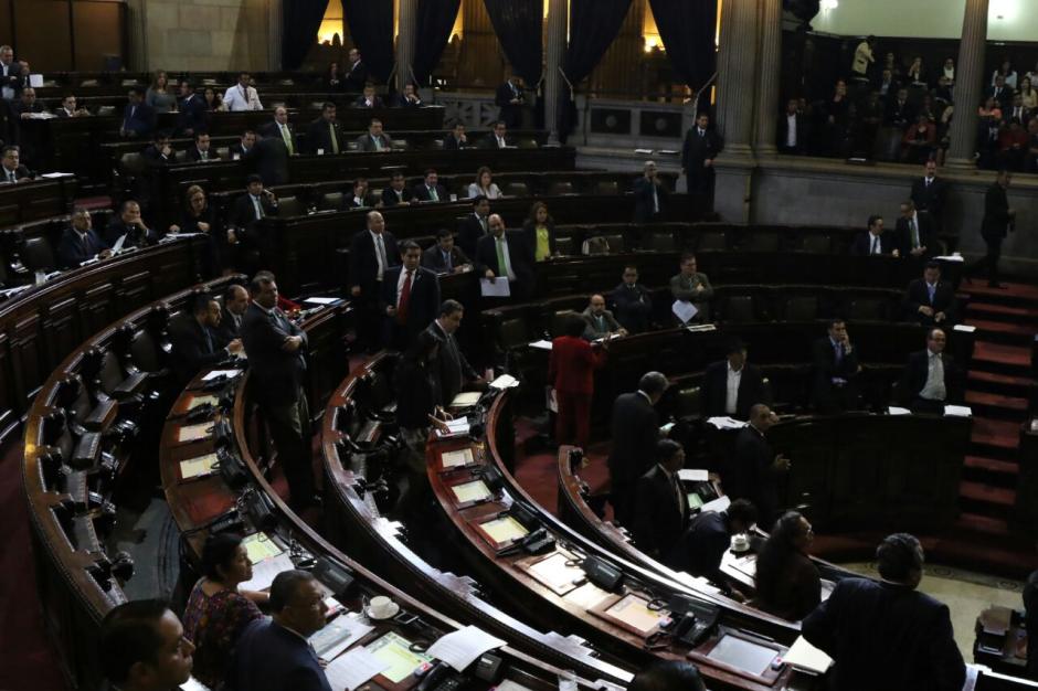 Los diputados conocen las reformas constitucionales este lunes. (Foto: Alejandro Bal&aacute;n/Soy502)
