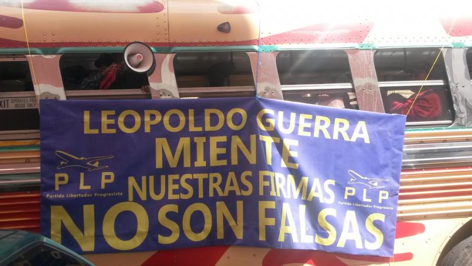 El PLP ha recurrido a instancias legales, mientras que sus simpatizantes han llegado al TSE a protestar con el fin de que se les permita participar en las elecciones 2015. (Foto: Archivo/Soy502)