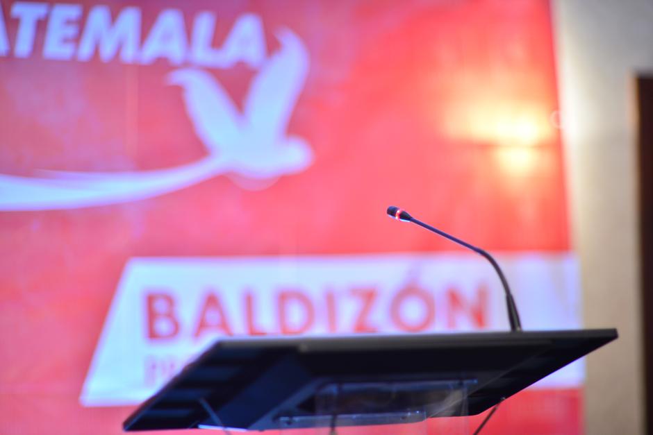 Manuel Baldizón, candidato de Lider, decidió guardar silencio y no enfrentar las preguntas incómodas sobre la derrota que vivió en la primera vuelta electoral. (Foto: Jesús Alfonso/Soy502)