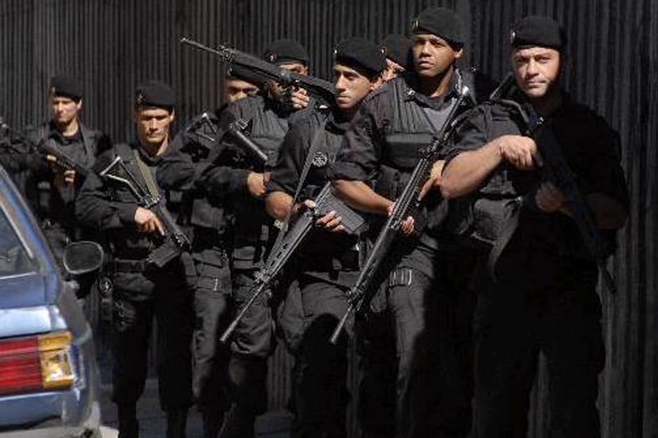 El comandante del Comando de Operaciones Especiales de Sao Paulo, Ricardo Bussotti Nogueira, forma parte del programa de intercambio de experiencias en el combate al terrorismo.