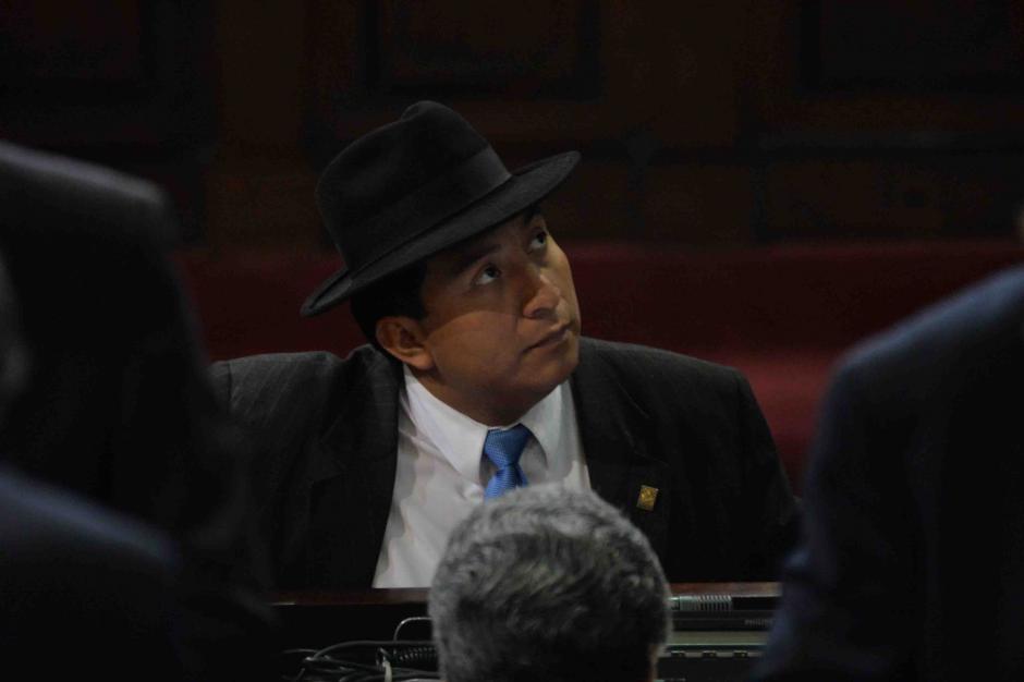 El diputado, Amilcar Pop, quien interpuso las denuncias contra Otto Pérez que llevaron a la conformación de la pesquisidora, denunció este viernes amenazas de muerte, pero dice desconocer de donde provienen. (Foto: Jesús Alfonso/Soy502)