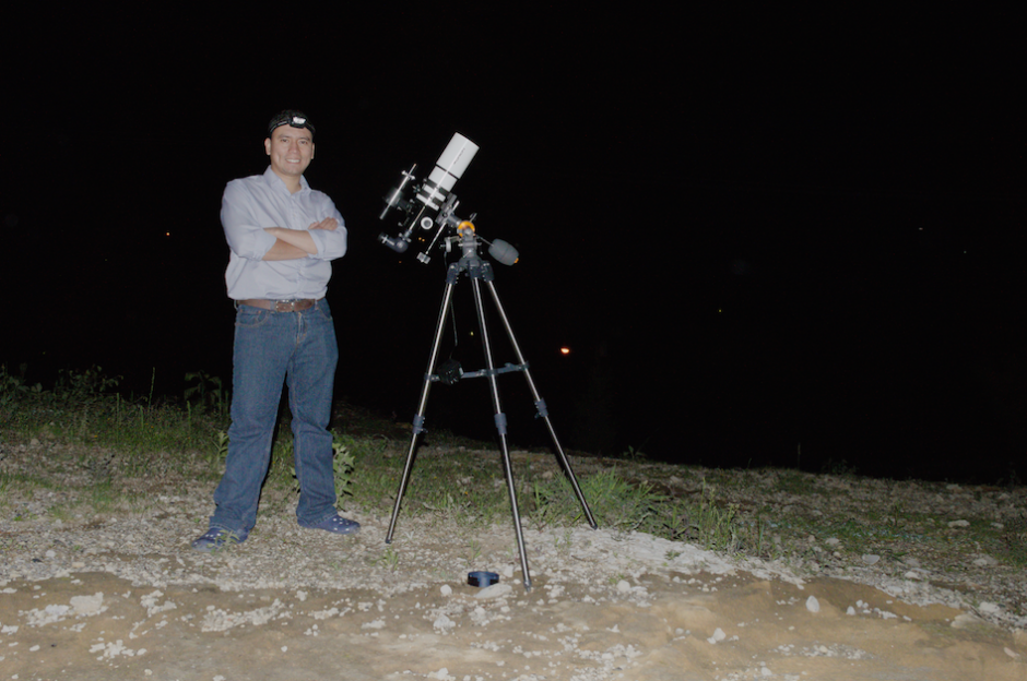 Pablo Montes quiere compartir las maravillas del universo. (Foto cortes&iacute;a Edgar Castro Bathen).