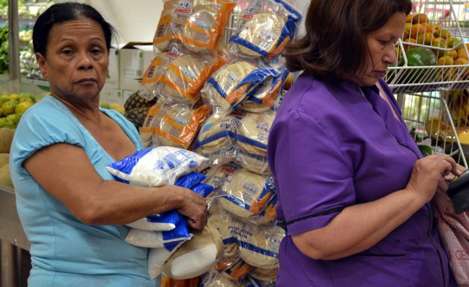 Los productores de azucar informaron que suspender&aacute;n temporalmente la producci&oacute;n durante la semana. (Foto: prensalternativa.com)