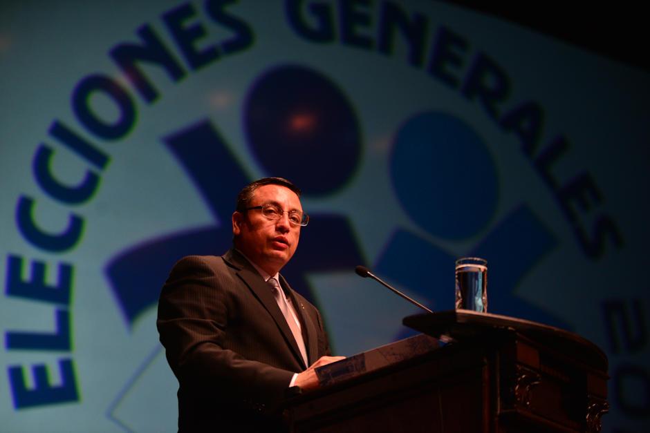 El presidente del Tribunal Supremo Electoral, Rudy Marlon Pineda, explicó que para votar el único documento que se deberá presentar es el DPI. (Foto: Archivo/Soy502)