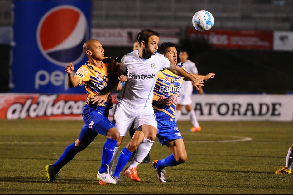 Jos&eacute; Contreras y Comunicaciones intentar&aacute;n superar a Suchitep&eacute;quez en la final de ida del torneo Clausura 2016 de la Liga Nacional. (Foto: Soy502)