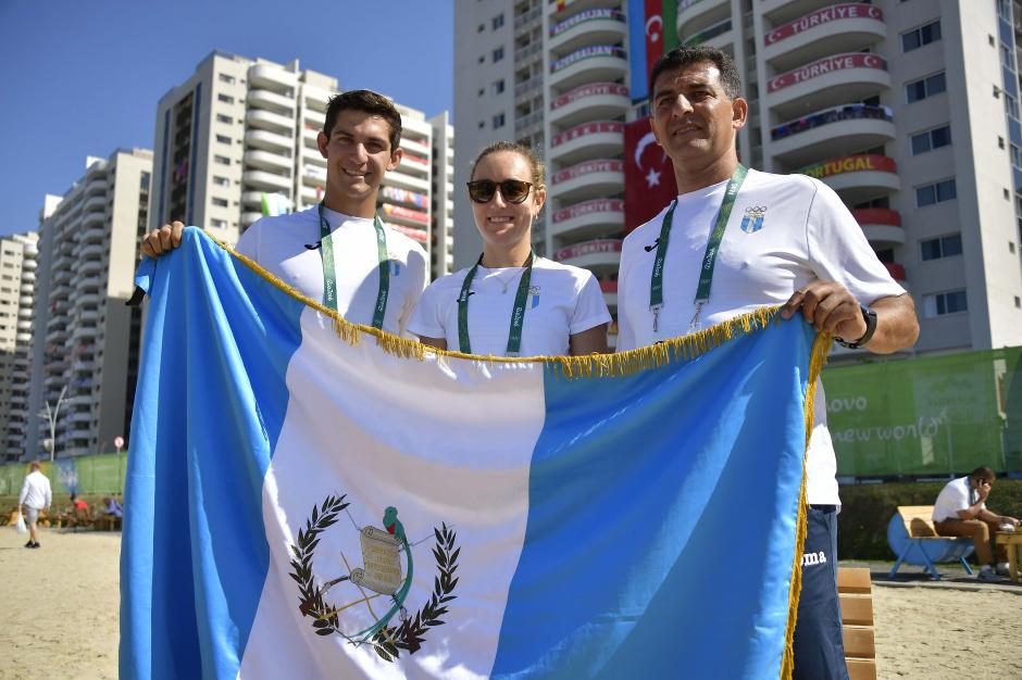 Para Charles Fern&aacute;ndez e Isabel Brand (de 20 a&ntilde;os ambos) ser&aacute;n sus primeros Juegos Ol&iacute;mpicos. (Foto: Aldo Mart&iacute;nez/Enviado de Nuestro Diario)