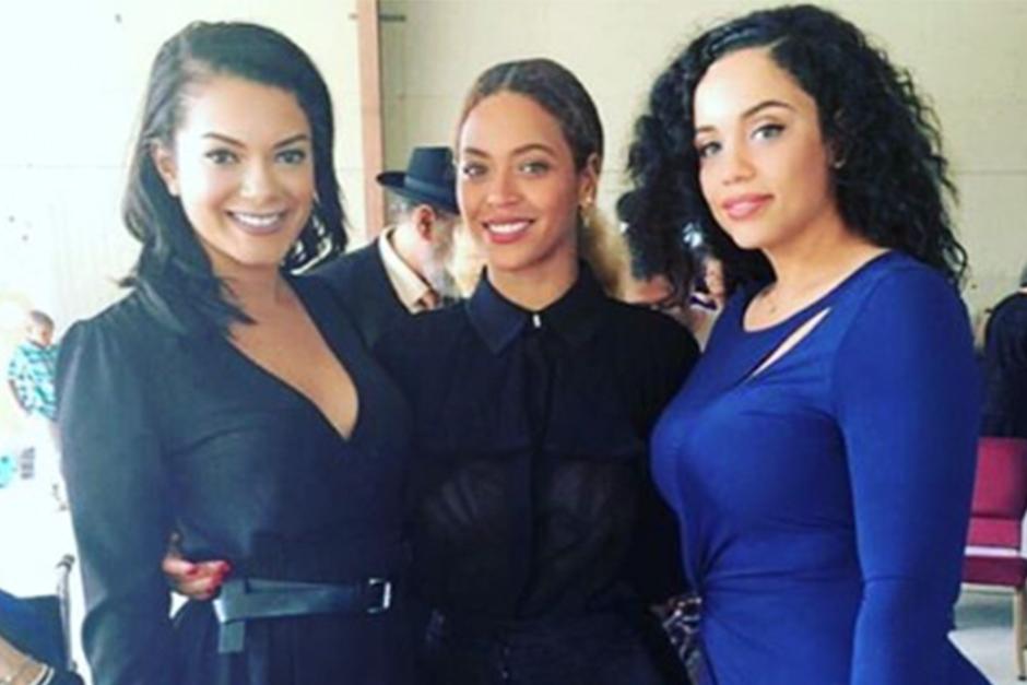 Se trata de Kristin Douglas, quien aparece en una fotograf&iacute;a junto a la int&eacute;rprete de Single Ladies durante un funeral. (foto: Instagram)