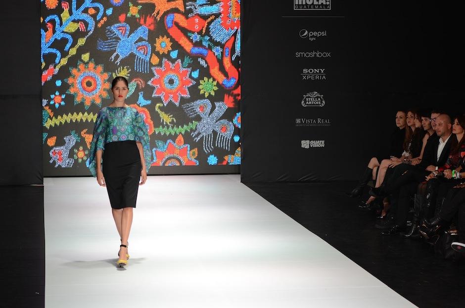 La firma mexicana Pineda Covalin abrió el desfile de la primera edición del Mercedes-Benz Fashion Guatemala. (Foto: Selene Mejía/Soy502)&nbsp;