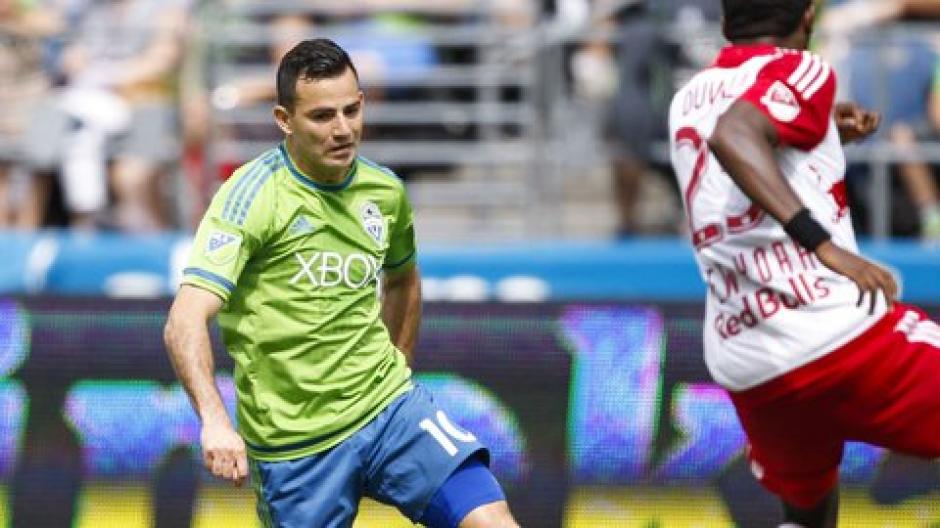 Marco Pablo Pappa recibi&oacute; el respaldo de su equipo, el t&eacute;cnico y sus compa&ntilde;eros tras ser arrestado el fin de semana pasado. (Foto: Seattle Sounders)