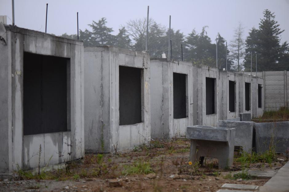 La mitad de las casas a&uacute;n quedan sin construir y hay que reparar las ya levantadas. (Foto: Wilder L&oacute;pez/Soy502)