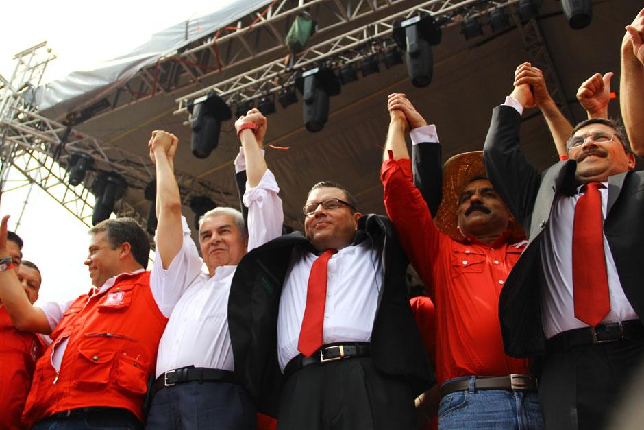 La alianza entre Luis Rabbé y Manuel Baldizón va mucho más allá de una simple reelección en el Congreso, ya que a partir de ahora, el Presidente del Congreso buscará beneficiar las iniciativas que el partido Lider promueva. (Foto: Alexis Batres/Soy502)