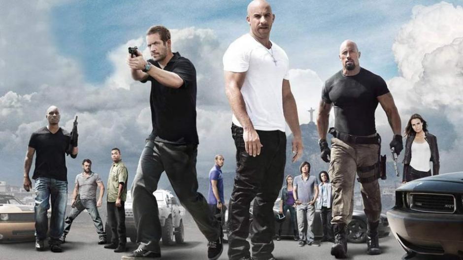 Todo apunta que Paul Walker estar&iacute;a en R&aacute;pido y Furioso 8. (Foto: Twitter)