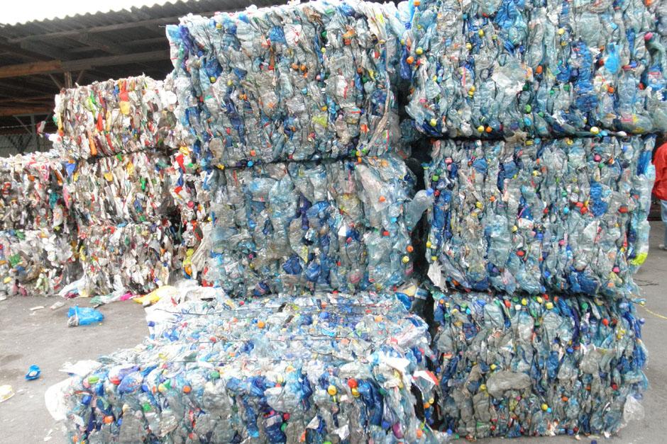 La industria del reciclaje en Guatemala se encuentra en pleno auge y se prev&eacute; que este a&ntilde;o logre exportar 196 mil toneladas de desechos que se utilizar&aacute;n como materia prima para la elaboraci&oacute;n de otros productos (Foto: Archivo)