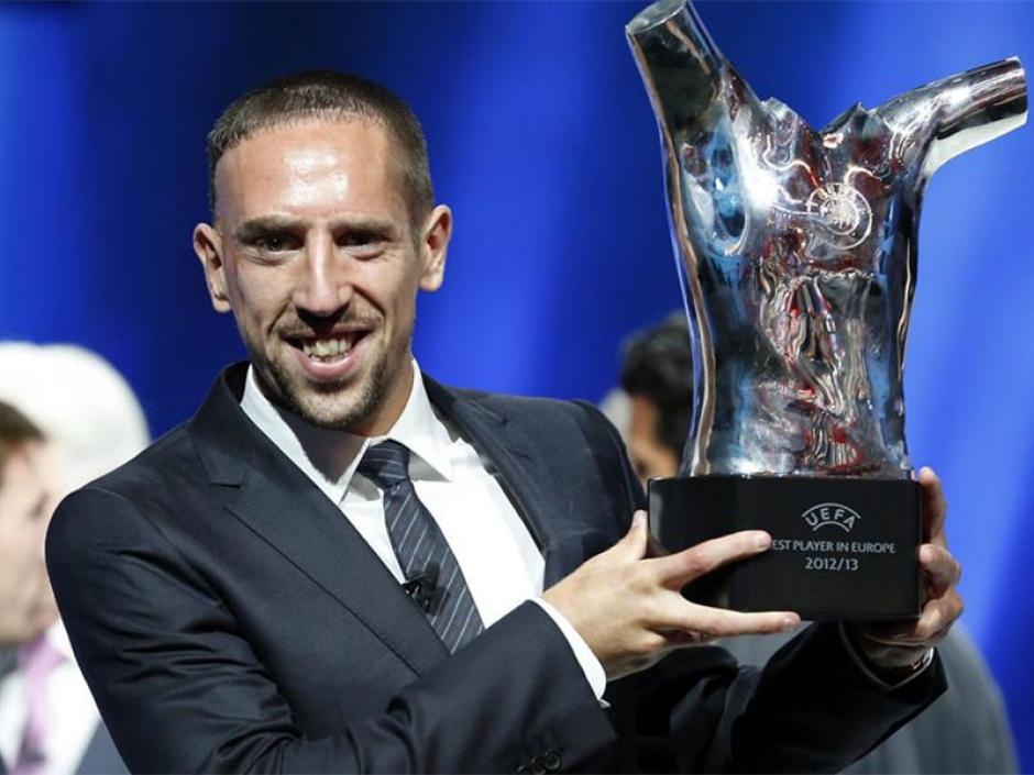 El franc&eacute;s recibi&oacute; el premio al Mejor Jugador Europeo de la temporada 2012/2013. (Foto: AFP)