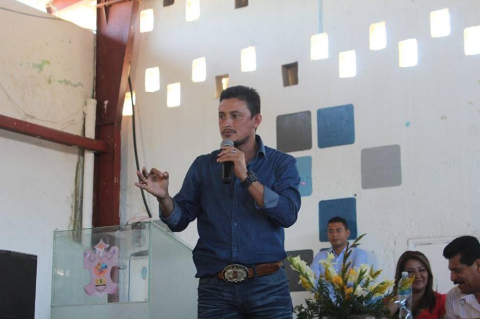 La Municipalidad tiene asignadas a 16 personas para la seguridad del alcalde. (Foto: Mi Muni Moyuta/Facebook)