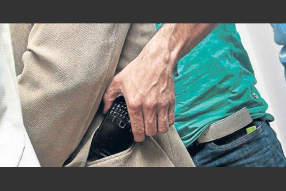 La normativa refiere aspectos de registros, comercializaci&oacute;n, delitos y sanciones as&iacute; como informaci&oacute;n de usuarios