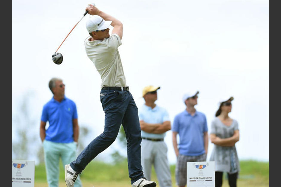 El finland&eacute;s Roope Kakko se coron&oacute; campe&oacute;n del Abierto de Madeira de golf con una cuarta tarjeta con 63 golpes (nueve bajo par). (Foto: skysports.com)