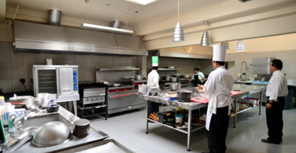 En la cocina de Casa Presidencial se preparan los alimentos del Presidente y su familia. (Foto: Archivo/Soy502) 