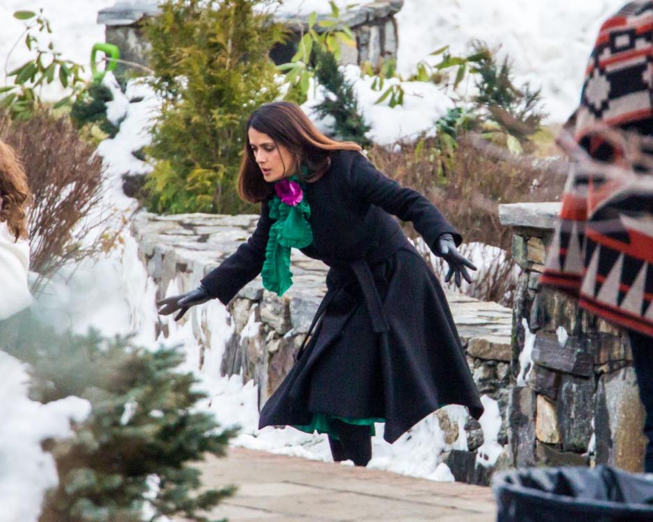 Salma Hayek sufri&oacute; un golpe en la cabeza mientras filmaba "Drunk Parents". (Foto: Salma Hayek/Instagram)