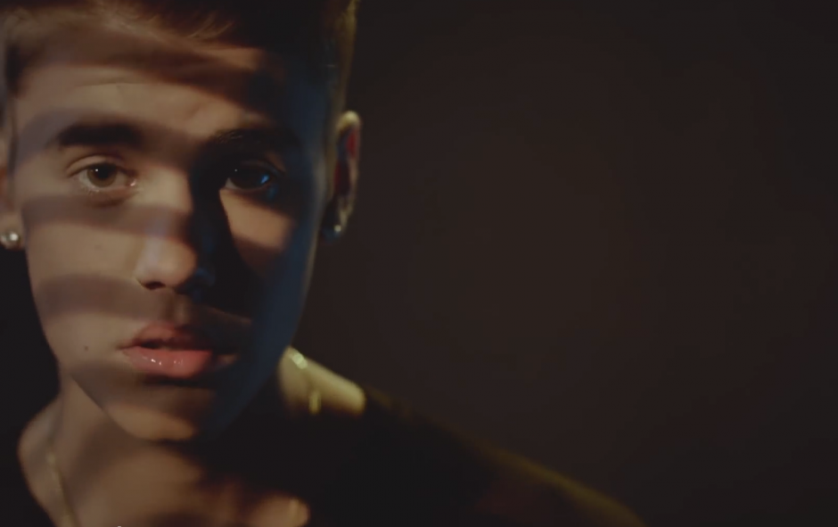 Bieber y su equipo permanecieron detenidos por un periodo dos horas en en la terminal.&nbsp;