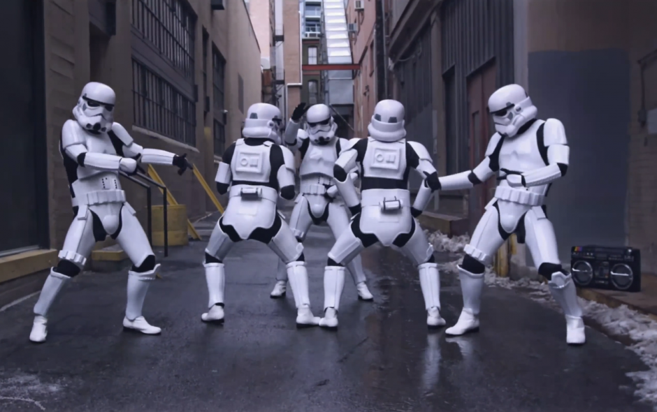 Con m&aacute;s de dos millones de vistas, el video de las&nbsp;tropas imperiales de "Star Wars" bailando el "Twerking" se hace cada vez m&aacute;s popular.