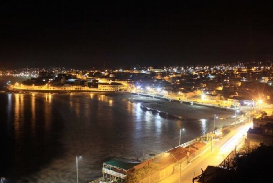 Imagen de la primera ola que golpe&oacute; la costa norte de #Chile tras el Terremoto de 8.2.&nbsp;