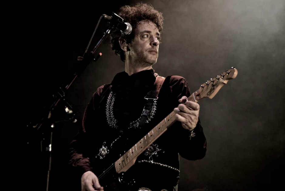 Gustavo Cerati fue el vocalista y compositor de la banda de rock Soda Stereo, desde 2010 se encuentra en coma.&nbsp;