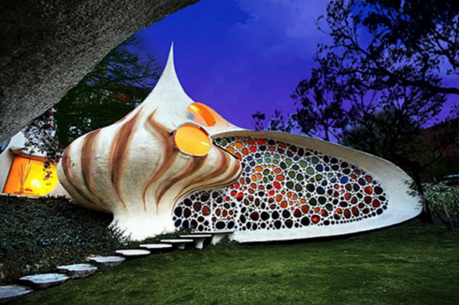 Esta casa pareciera estar ubicada bajo el mar y su nombre es la Casa Nautilo, esta edificaci&oacute;n se encuentra en M&eacute;xico. (Foto: Strangebuildings.com)