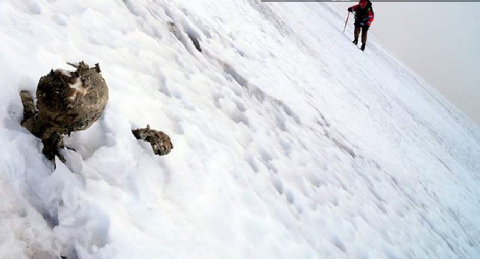 Despu&eacute;s de 14 horas de expedici&oacute;n de b&uacute;squeda, localizaron los restos &ldquo;momificados&rdquo; de un alpinista en el Pico de Orizaba. &nbsp;(Foto: Hilario Aguilar/M&eacute;xico)&nbsp;