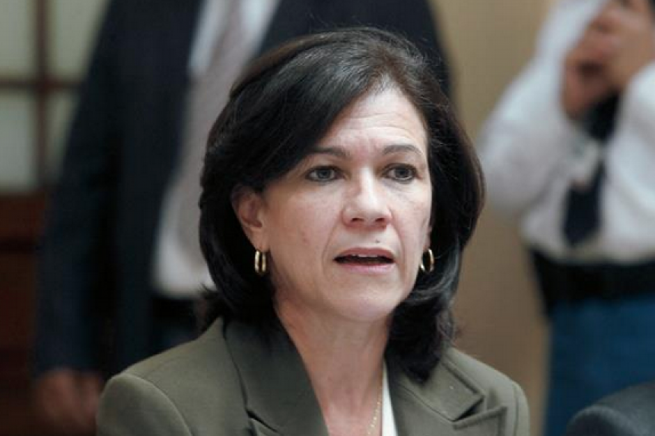 La Ministra de Educaci&oacute;n fue v&iacute;ctima de la violencia en Guatemala cuando sali&oacute; ayer de una misa en Catedral. (Foto: Archivo/Soy502)