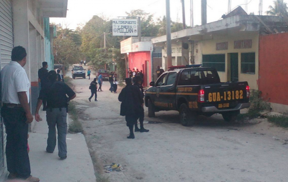 Las dos personas detenidas son se&ntilde;aladas de ser los l&iacute;deres de una estructura que se dedica a enga&ntilde;ar a menores ofreci&eacute;ndoles trabajo como meseras y cocineras. (Foto: PNC)&nbsp;