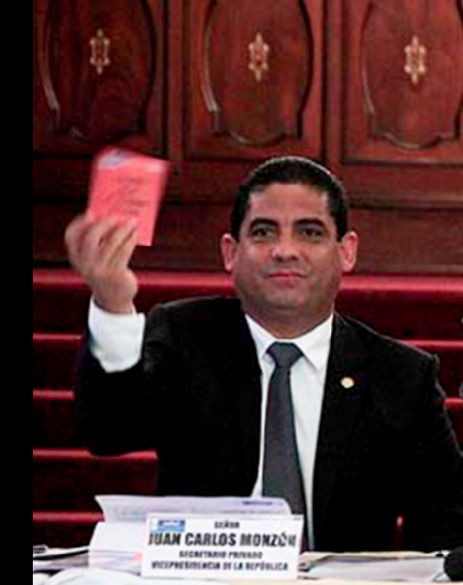 Juan Carlos Monzón, el exsecretario privado de la Vicepresidenta Roxana Baldetti, está prófugo.&nbsp;