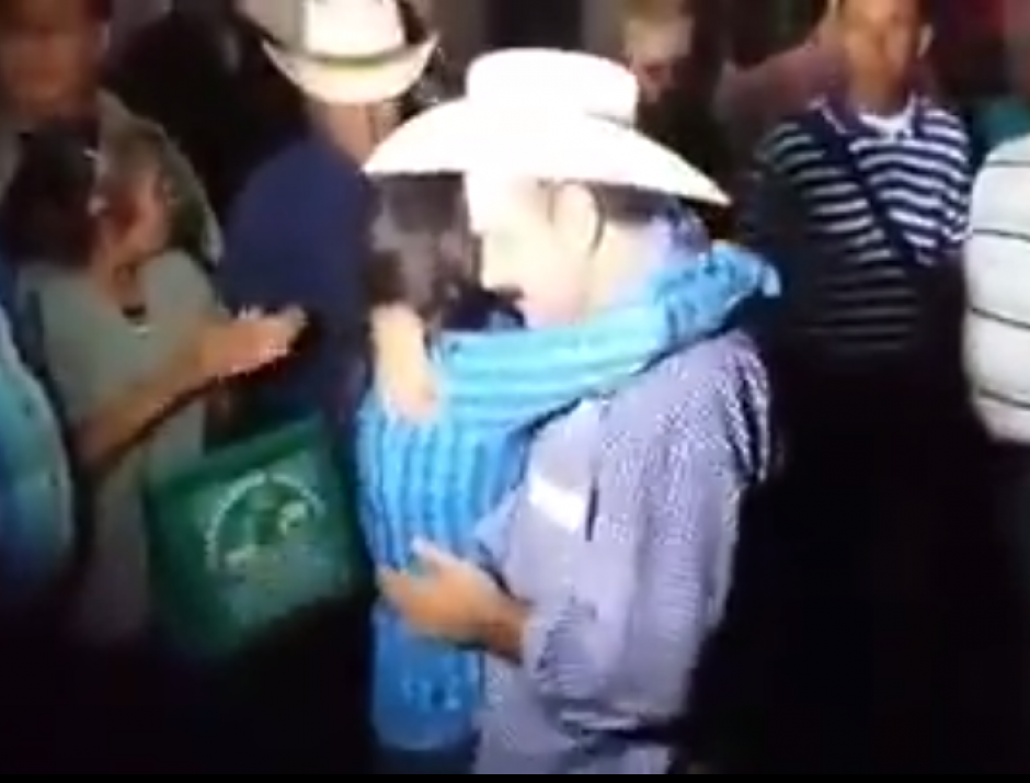 No es la primera vez que el edil de San Blas, en Nayarit, Hilario Ram&iacute;rez Villanueva, se ve envuelto en un esc&aacute;ndalo p&uacute;blico.