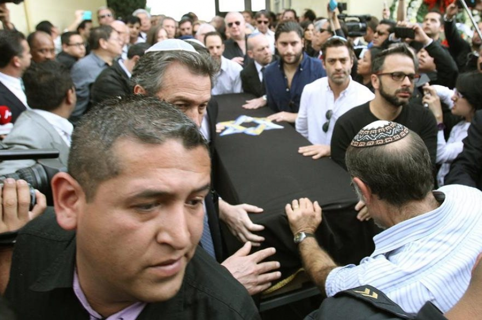 Pol&iacute;ticos y periodistas le dieron el &uacute;ltimo adi&oacute;s a Jacobo Zabludovsky (Foto: EFE)